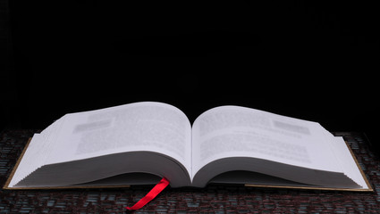 北京现代ix25和雪弗兰创酷哪个好