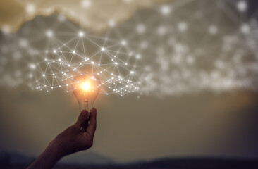 企业做决策要考虑什么