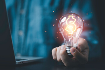 女生成考大专学什么专业好 怎么选择