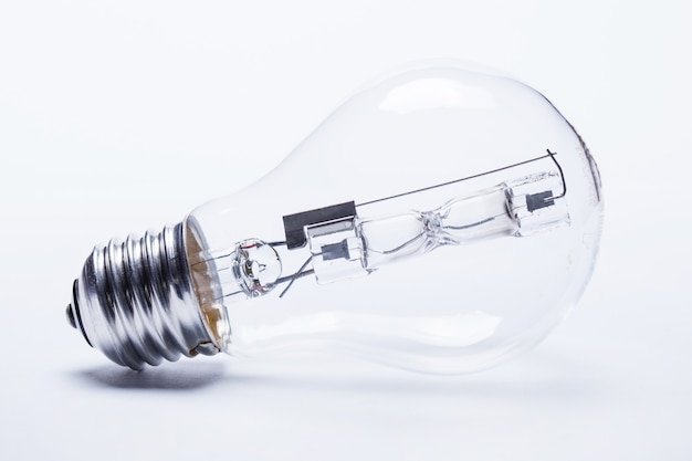 女生成考大专学什么专业好 怎么选择